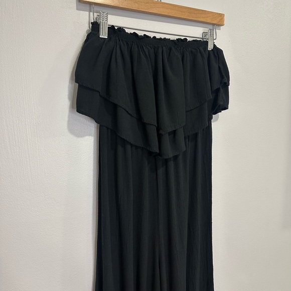 American Eagle Stylish Black Strapless Jumpsuit - Picture 10 of 15